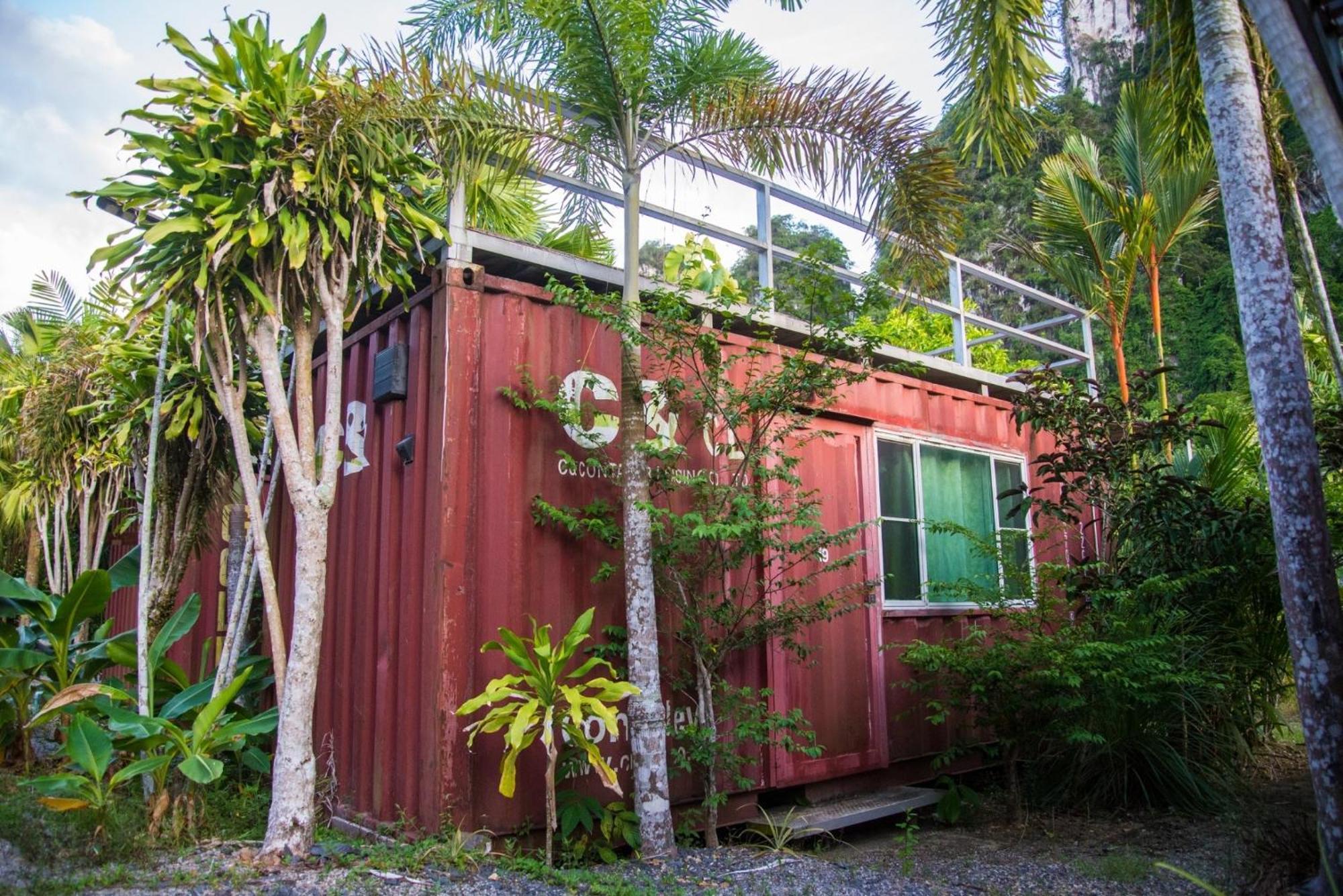 The Camper Lodge Khao Sok Ban Bang Bon Exterior photo