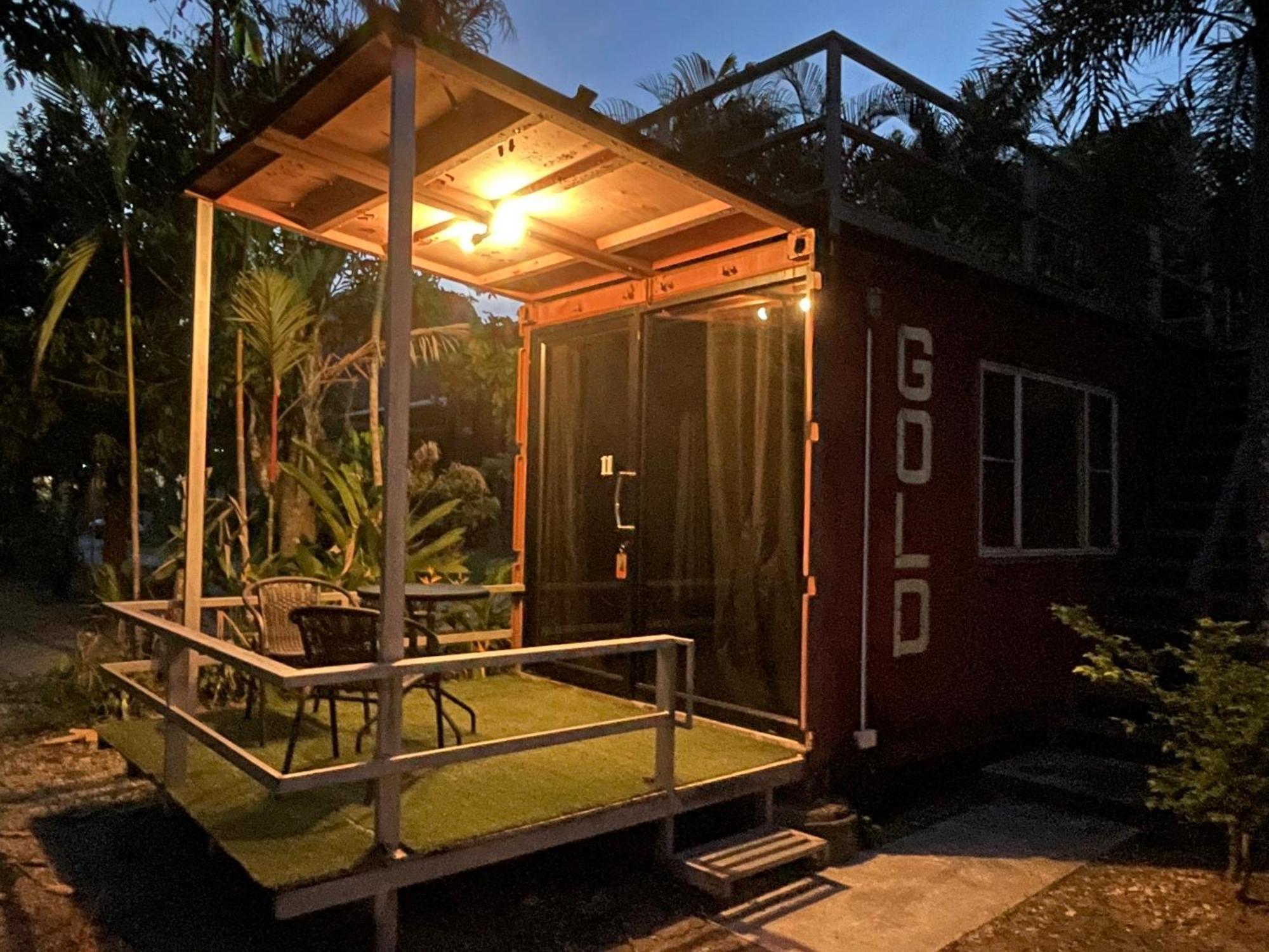 The Camper Lodge Khao Sok Ban Bang Bon Exterior photo
