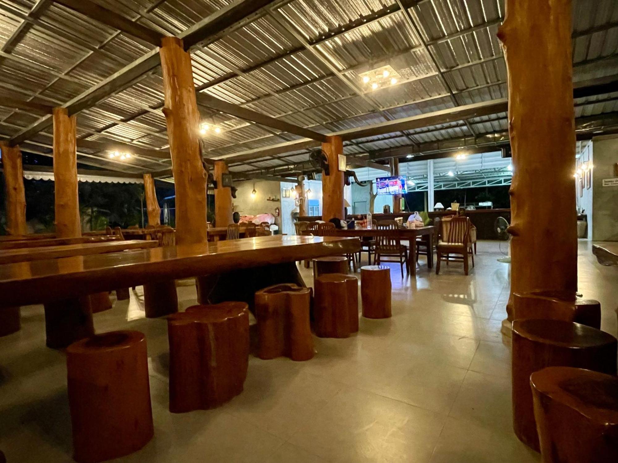 The Camper Lodge Khao Sok Ban Bang Bon Exterior photo
