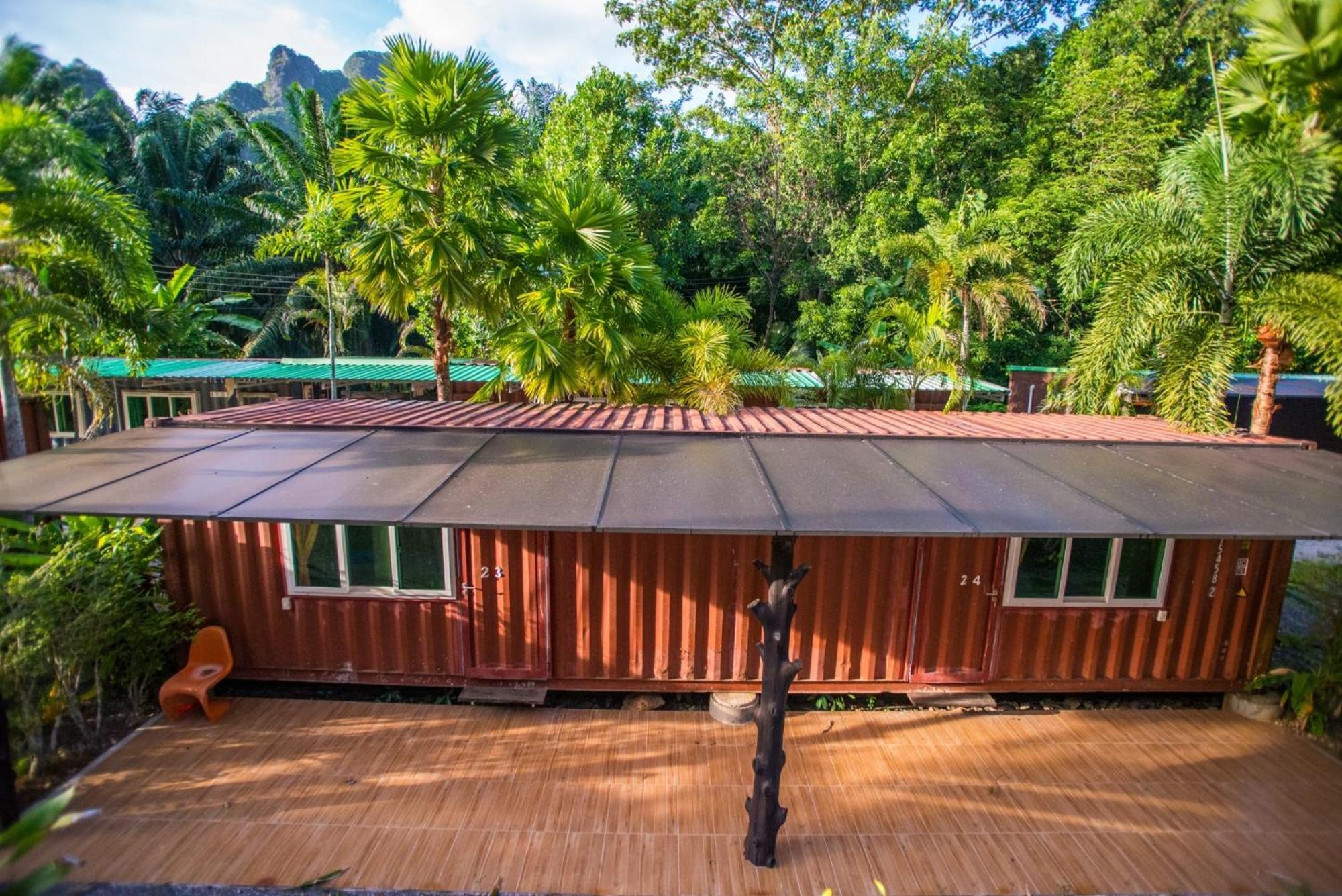 The Camper Lodge Khao Sok Ban Bang Bon Exterior photo